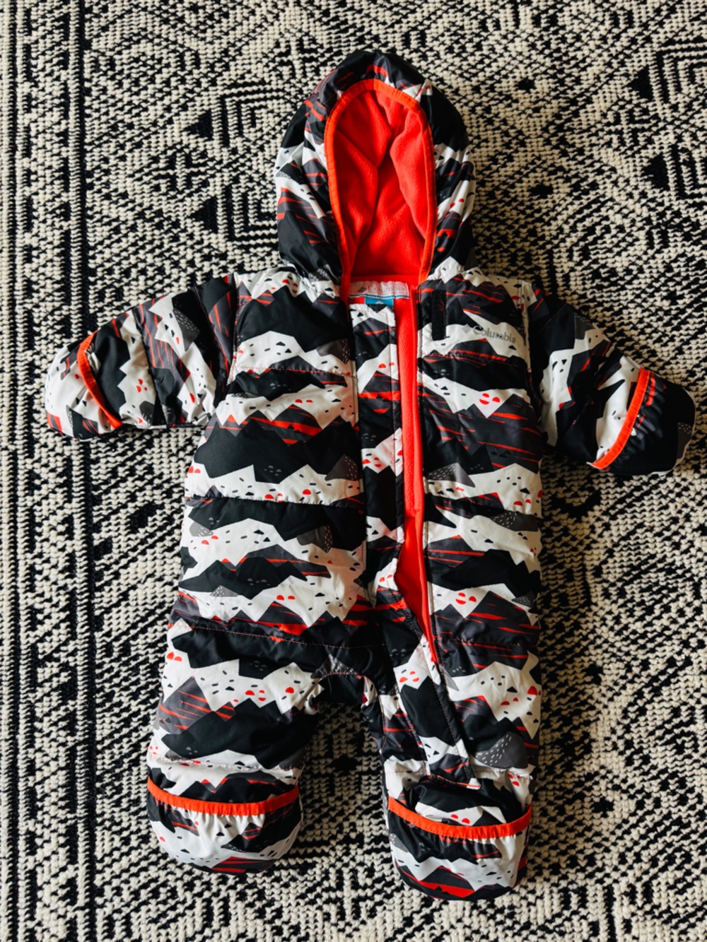 Columbia Boys' Snuggly Snow Bunting